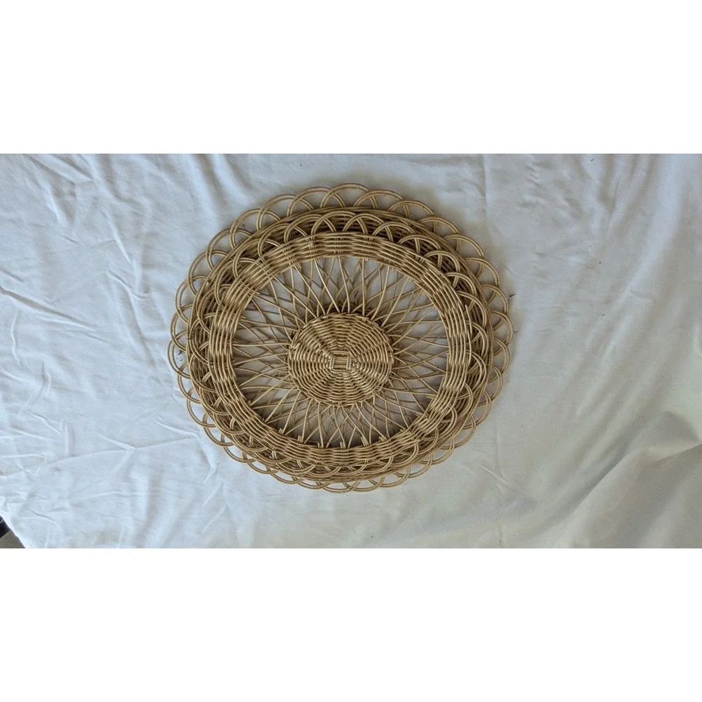 N/A handcrafted wicker